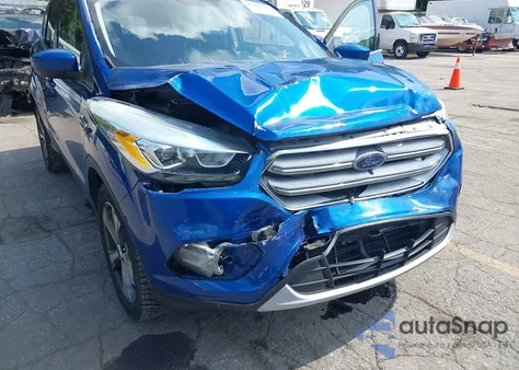 2017 Ford Escape Se from USA, damaged, VIN 1FMCU9GD8HUC09677